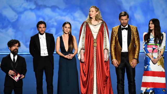 Emmy 2019: Mặc cho mùa cuối đầy tranh cãi, “Game of Thrones” vẫn lên ngôi - Ảnh 1.