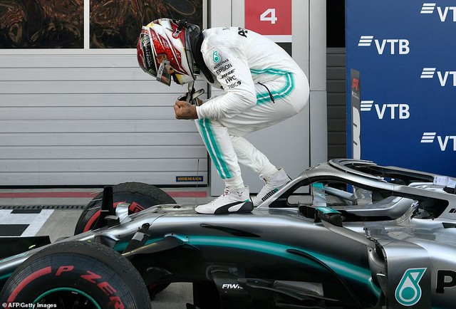 Lewis Hamilton giành chiến thắng ở chặng đua GP Nga 2019 - Ảnh 1.