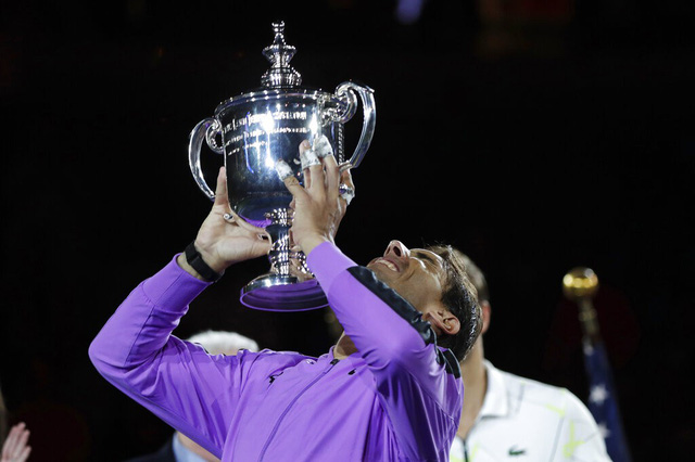 Chung kết US Open: Nadal và Medvedev đã chơi một thứ quần vợt không tưởng - Ảnh 2.