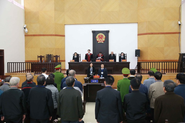 Cựu chủ tịch Đà Nẵng Trần Văn Minh bị tuyên 17 năm tù, Phan Văn Anh Vũ bị tuyên 25 năm tù - Ảnh 2.