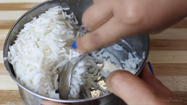 Bộ Y tế Malaysia khuyến cáo không nên ăn cơm nguội - Ảnh 1.