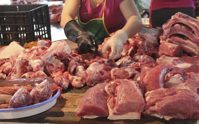 Thịt lợn nhập khẩu tăng gấp đôi - Ảnh 2.
