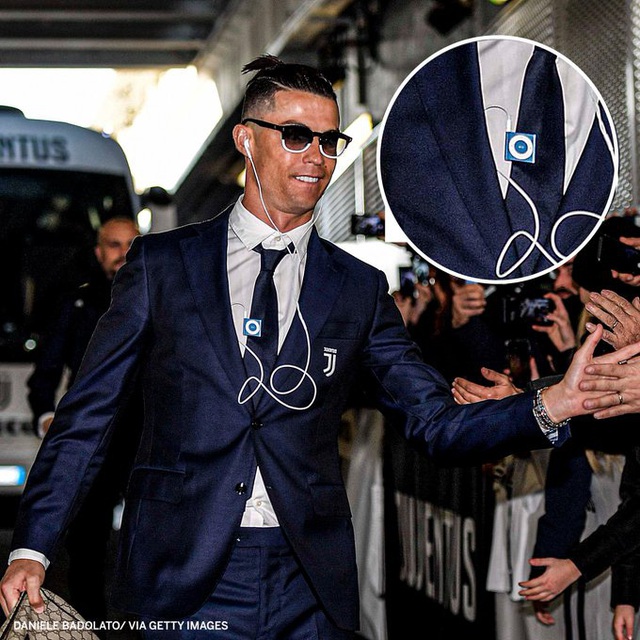 Phát sốt vì Cris Ronaldo dùng iPod từ thời nhà Tống - Ảnh 2.