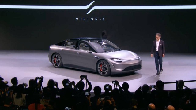 [CES 2020] Sony gây sốc khi ra mắt xe ô tô điện Vision-S - Ảnh 1.