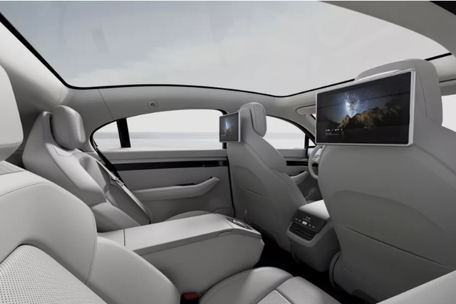 [CES 2020] Sony gây sốc khi ra mắt xe ô tô điện Vision-S - Ảnh 10.