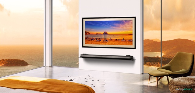 [CES 2020] TV cuộn tròn, biến mất như ảo thuật của LG có giá gần 1,4 tỷ đồng - Ảnh 2.