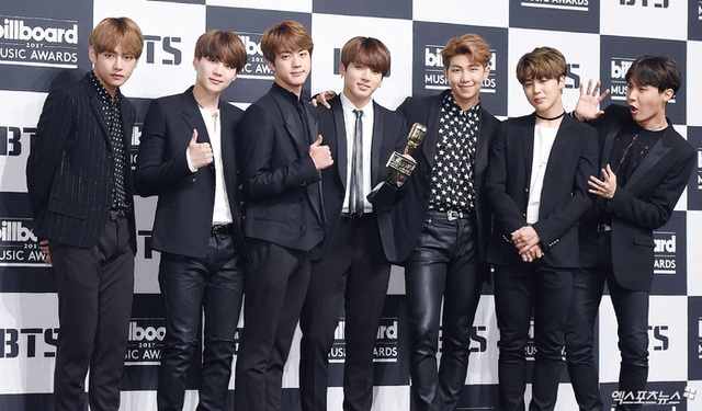 BTS xác nhận trình diễn tại lễ trao giải Billboard Music Award 2020 - Ảnh 2.