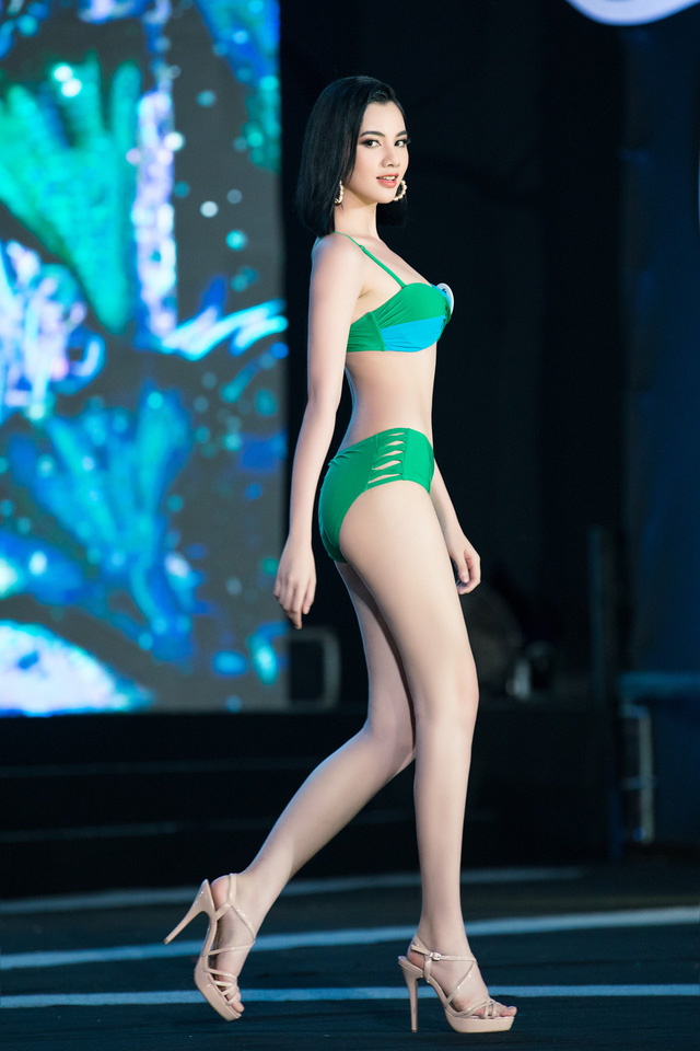 Bỏng mắt trước phần thi bikini Bán kết Hoa hậu Việt Nam 2020 - Ảnh 14.