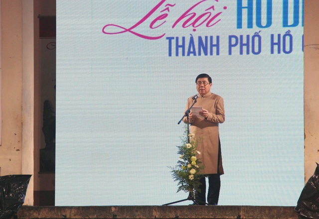 Khai mạc Lễ hội Áo dài Tôi yêu áo dài Việt Nam tại TP.HCM - Ảnh 2.