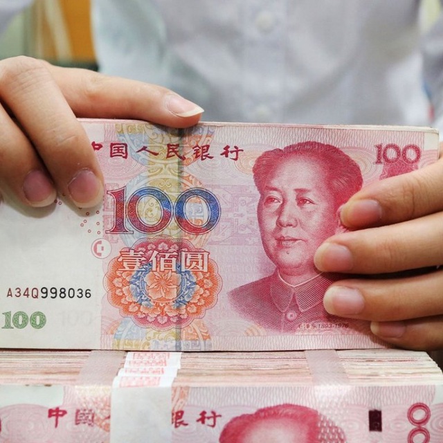 Thị trường chứng khoán Trung Quốc đạt đỉnh 10.000 tỷ USD - Ảnh 2.