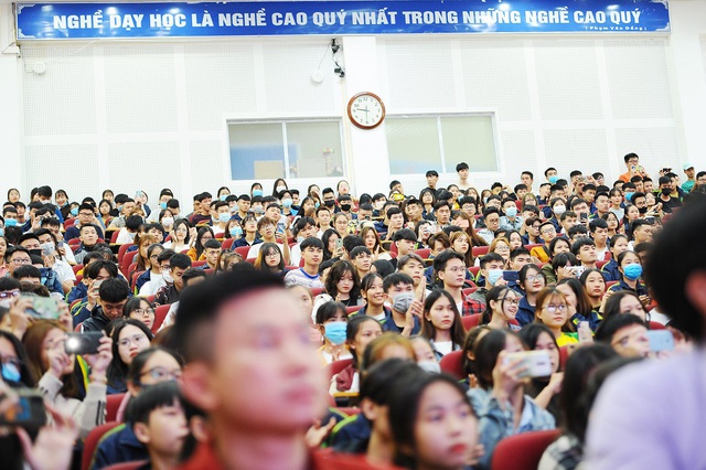 Sôi nổi chương trình Chào tân sinh viên 2020 tại Học viện Nông nghiệp Việt Nam - Ảnh 3.