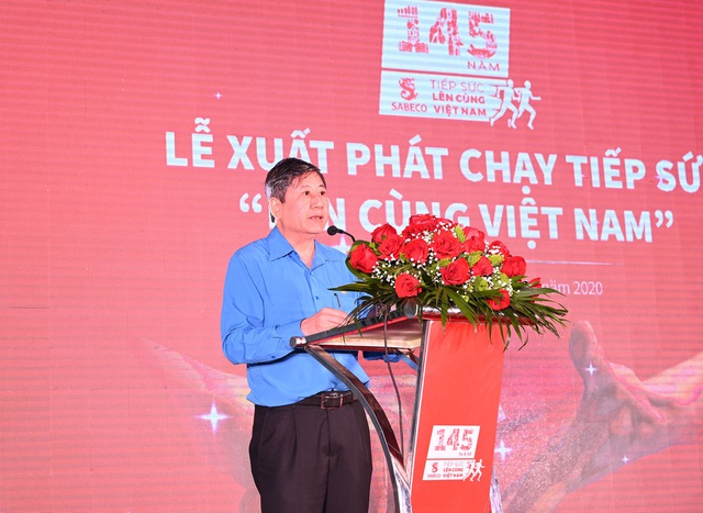 Chính thức bắt đầu chương trình chạy tiếp sức “Lên cùng Việt Nam” - Ảnh 2.