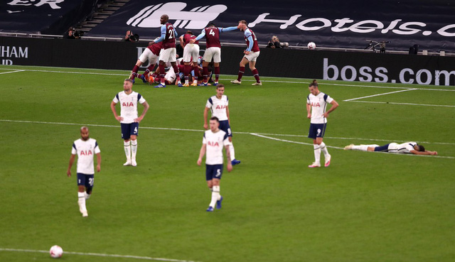 Tottenham 3-3 West Ham: Gareth Bale bỏ lỡ, West Ham ngược dòng khó tin - Ảnh 5.