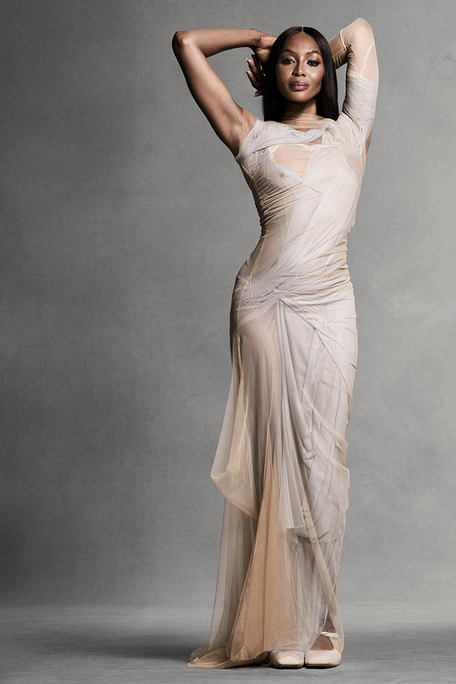 Naomi Campbell - Ngôi sao trang bìa của Tạp chí Vogue tháng 11 - Ảnh 6.