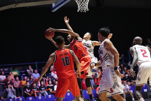 VBA 2020 - game 11: Chiến thắng kịch tính của Danang Dragons - Ảnh 1.