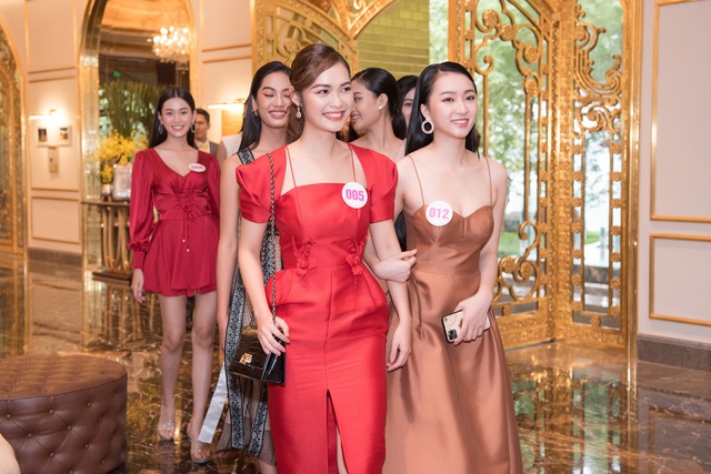 Hai cô gái cao hơn 1,80m lọt Bán kết Hoa hậu Việt Nam 2020 - Ảnh 12.
