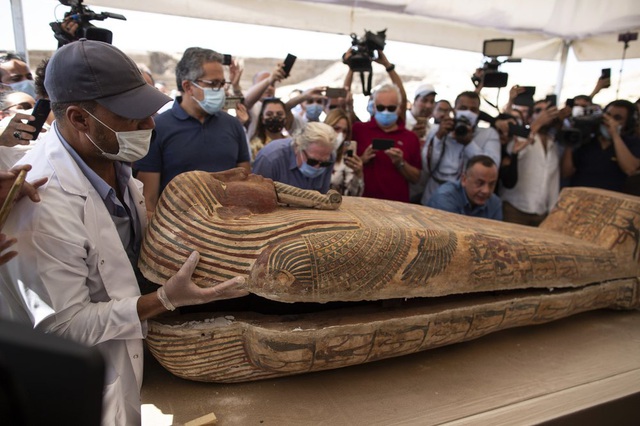Ai Cập phát hiện hàng chục quan tài hơn 2.500 năm tuổi - Ảnh 3.