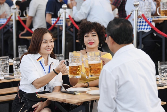 Hào hứng thưởng thức bia Đức tại Lễ hội văn hóa Việt - Đức Kulturfest 2020 - Ảnh 15.