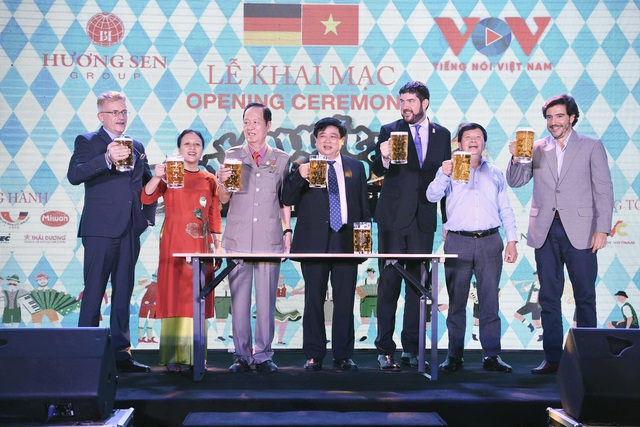 Hào hứng thưởng thức bia Đức tại Lễ hội văn hóa Việt - Đức Kulturfest 2020 - Ảnh 4.