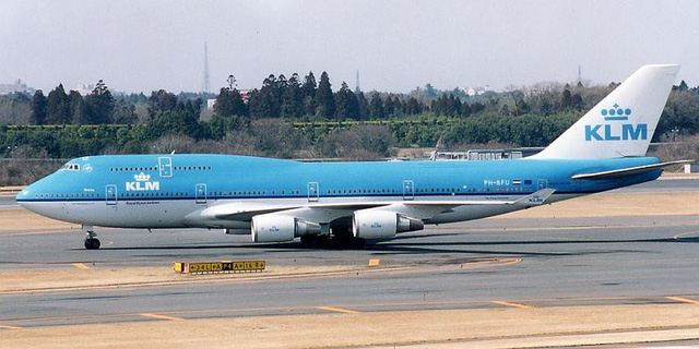 Hà Lan tạm đình chỉ kế hoạch cứu trợ hãng hàng không quốc gia KLM - Ảnh 1.