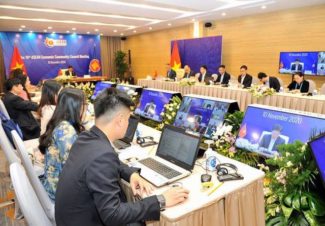 Hướng tới cộng đồng kinh tế ASEAN không rào cản phi thuế quan - Ảnh 1.