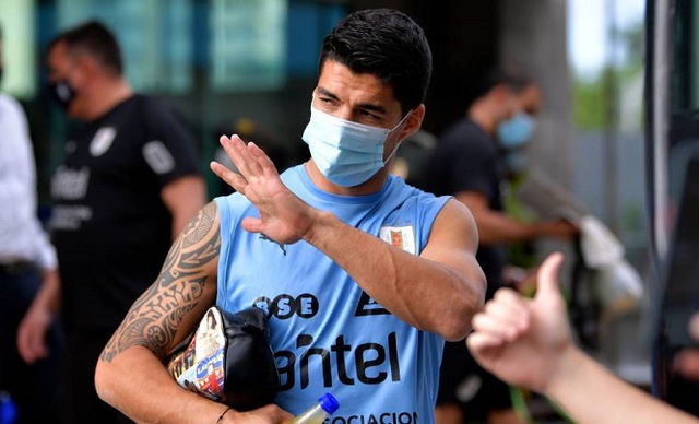 Luis Suarez nhiễm COVID-19, lỡ trận gặp Messi - Ảnh 1.