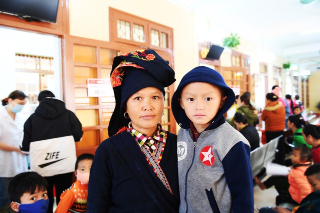Hơn 2.700 trẻ em Yên Bái được khám sàng lọc bệnh tim miễn phí  - Ảnh 13.