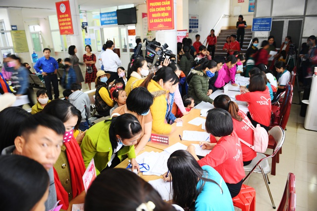 Hơn 2.700 trẻ em Yên Bái được khám sàng lọc bệnh tim miễn phí  - Ảnh 5.