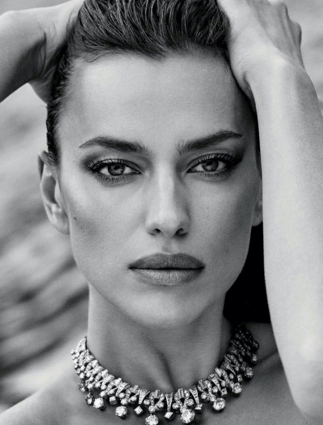 Irina Shayk lấp lánh trên Vogue - Ảnh 5.