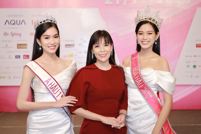 Hoa hậu doanh nhân Phạm Bích Thủy sải bước thảm đỏ Hoa hậu Việt Nam 2020 cùng NTK Ngô Nhật Huy - Ảnh 6.
