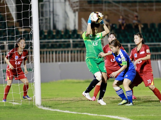 Vòng 9 giải bóng đá nữ VĐQG 2020: Than KSVN 2-0 TP Hồ Chí Minh II - Ảnh 1.