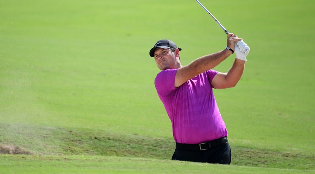 Patrick Reed dẫn đầu sau vòng 2 giải golf World Tour Championship 2020 - Ảnh 1.