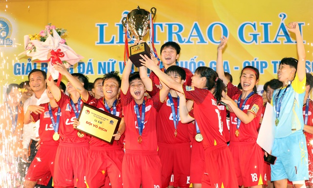 TP Hồ Chí Minh I giành ngôi Vô địch bóng đá nữ VĐQG lần thứ 9 - Ảnh 11.