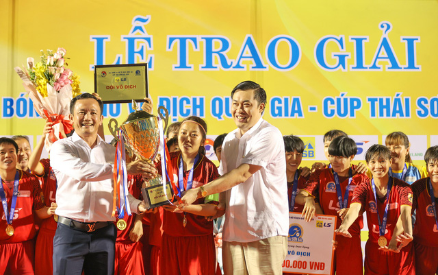 TP Hồ Chí Minh I giành ngôi Vô địch bóng đá nữ VĐQG lần thứ 9 - Ảnh 10.