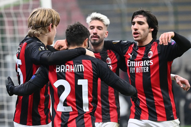 Kết quả Europa League sáng 4/12: AC Milan và Tottenham vượt qua vòng bảng - Ảnh 1.