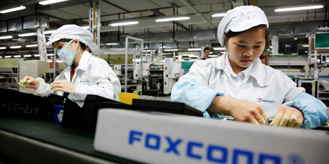 Foxconn rút khỏi dự án sản xuất chip 19,5 tỷ USD tại Ấn Độ - Ảnh 1.