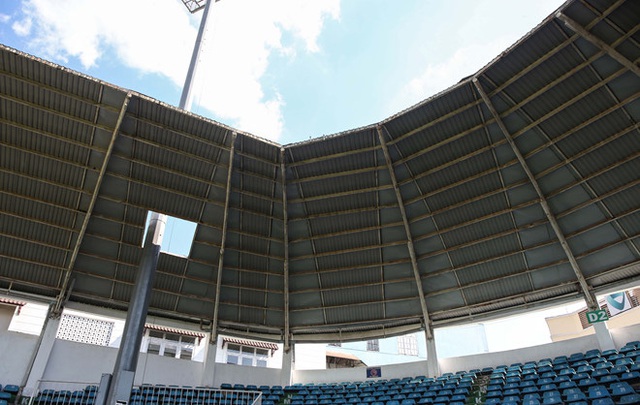 CLB HAGL tiến hành nâng cấp sân Pleiku trước thềm V.League 2020 - Ảnh 6.