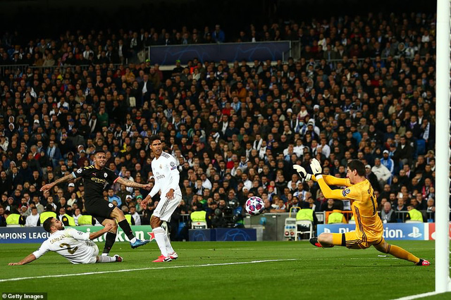 ẢNH: Sergio Ramos nhận thẻ đỏ, Man City ngược dòng đánh bại Real Madrid  - Ảnh 3.