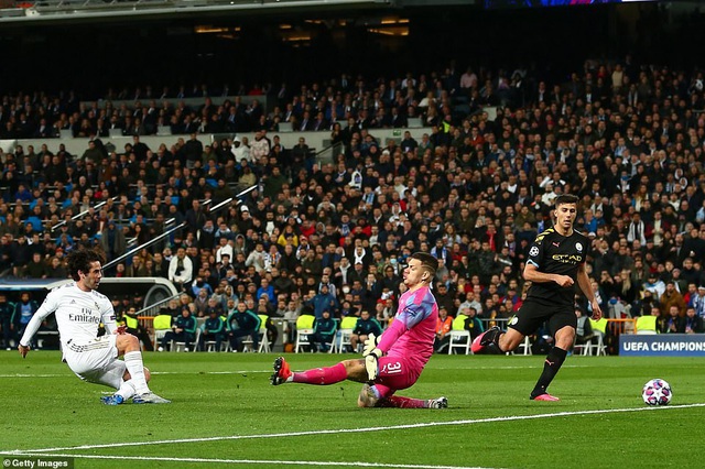 ẢNH: Sergio Ramos nhận thẻ đỏ, Man City ngược dòng đánh bại Real Madrid  - Ảnh 5.