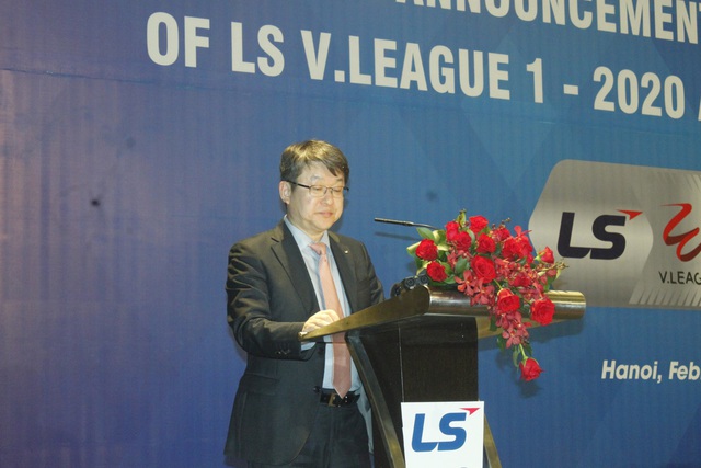 Ký kết nhà tài trợ chính Giải bóng đá LS V.League 1-2020 và LS V.League 2-2020 - Ảnh 2.