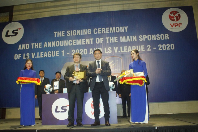 Ký kết nhà tài trợ chính Giải bóng đá LS V.League 1-2020 và LS V.League 2-2020 - Ảnh 8.