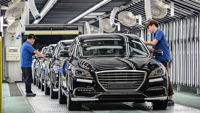 Doanh số bán xe của các hãng ô tô Hàn Quốc giảm 11% trong tháng 2 - Ảnh 1.