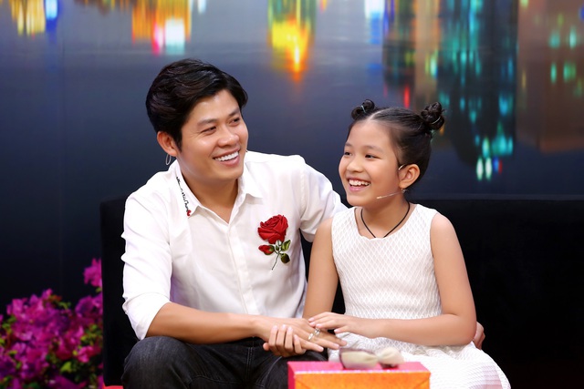 Xúc động trước tình cha con của nhạc sĩ Nguyễn Văn Chung và con gái nuôi - Ảnh 1.