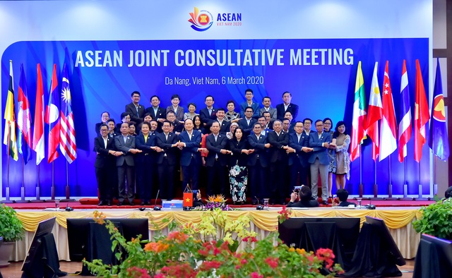 Quan chức cấp cao các trụ cột Cộng đồng ASEAN ủng hộ sáng kiến do Việt Nam đề xuất  - Ảnh 3.