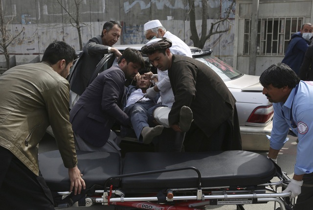 Tấn công khủng bố tại Afghanistan, ít nhất 27 người thiệt mạng - Ảnh 3.