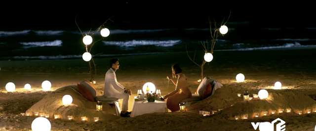 Tình yêu và tham vọng - Tập 10: Tuệ Lâm đón sinh nhật lãng mạn bên bờ biển cùng Minh - Ảnh 3.