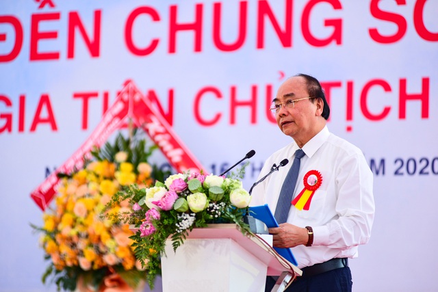 Thủ tướng Nguyễn Xuân Phúc dự lễ khánh thành đền thờ gia tiên Bác Hồ - Ảnh 2.