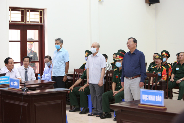 Cựu Thứ trưởng Nguyễn Văn Hiến lĩnh 4 năm tù, Út trọc 20 năm tù - Ảnh 4.