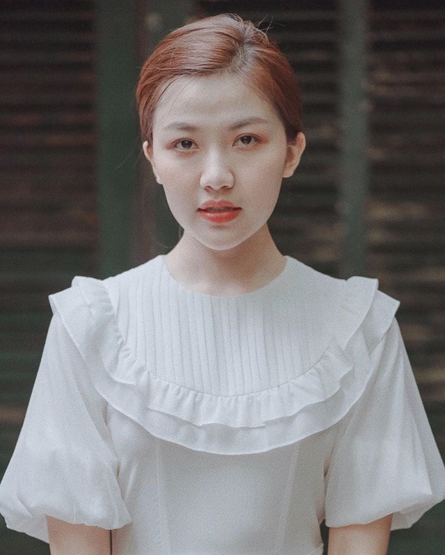 Sau vai diễn tiểu tam, Lương Thanh dịu dàng, e lệ trong loạt ảnh mới - Ảnh 1.