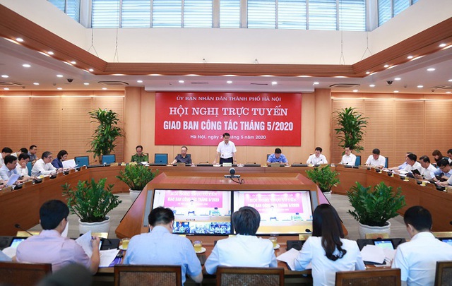 Chủ tịch Hà Nội yêu cầu cắt tỉa cây xanh trong trường học - Ảnh 1.